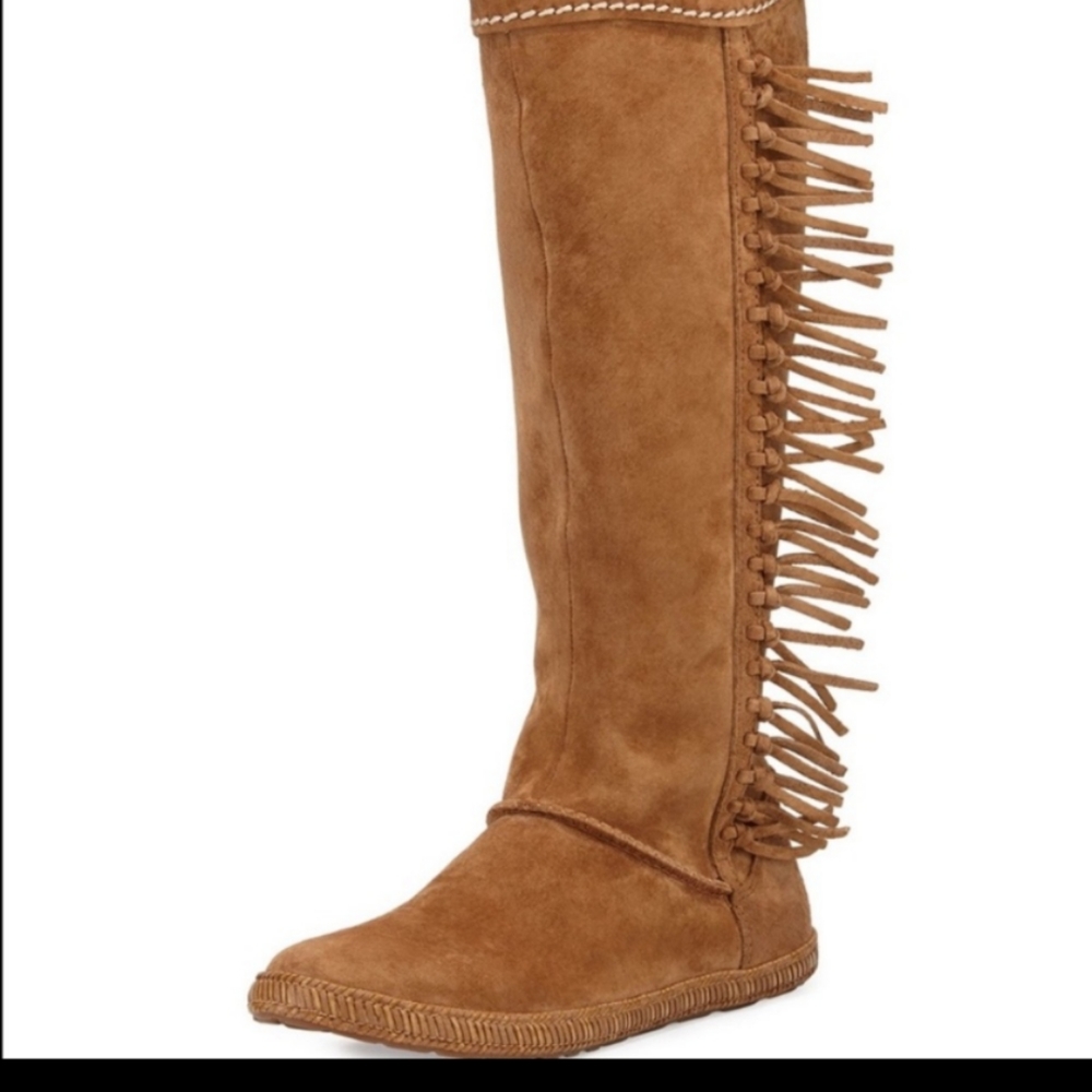 Brand new Mammoth UGG boots